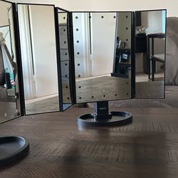 2 Twin LED lit Make-up Mirrors