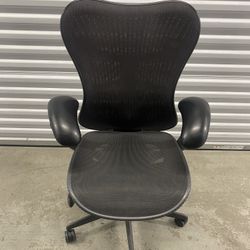 Herman Miller Mirra Fully Loaded With Mesh Back Office Chair