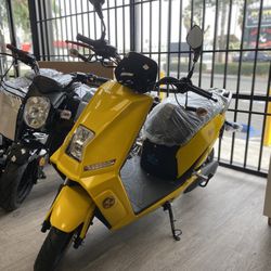 Lifan Venom E3 Scooter 1200W 60V Street Legal Scooter