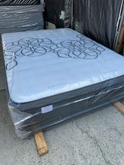 Queen Size Mattress Pillow Top New