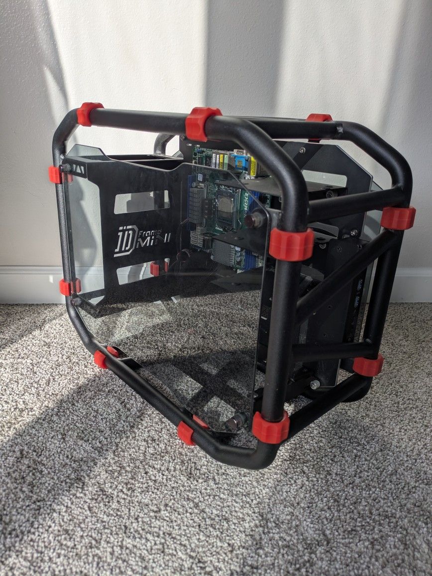 In-Win D-Frame Mini-ITX Case