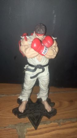 Rare RYU street fighter 5 statue