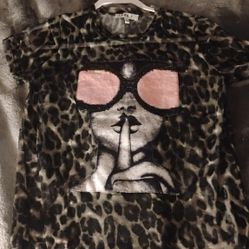 Large Woman's Cute Top