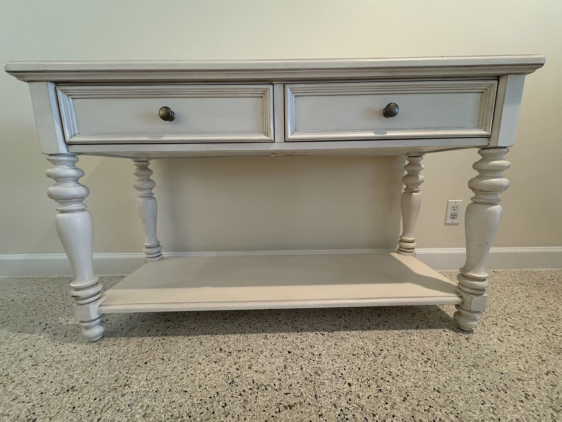 Entry table / Sofa Table