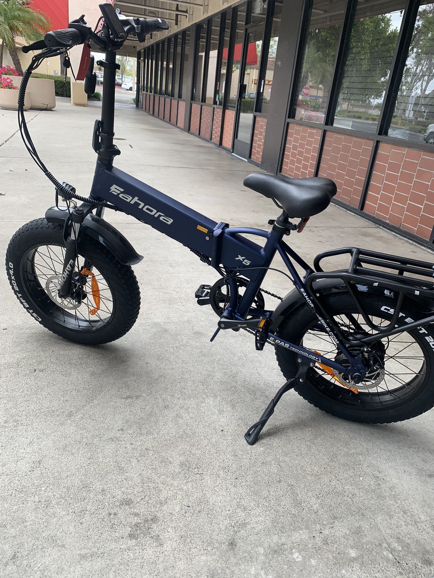 Eahora X5 20” Fat Tires Electric Bike for Sale in Huntington Beach, CA