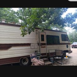 1985 Chevy RV  32 Ft
