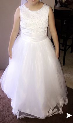 First communion dress size 16 very nice