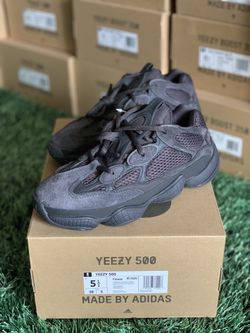 Yeezy 500 Utility Black Size 5.5 Brand New DS