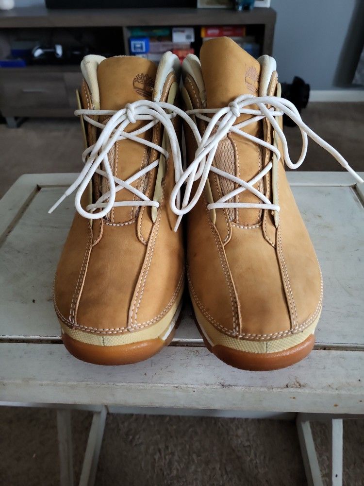 Timberland Size 9 ....$10 Or Best Offer