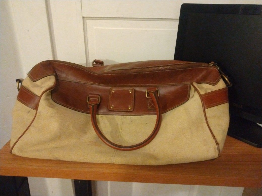 Genuine Leather Fossil 54 Duffle Bag Great Shape