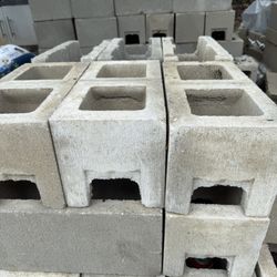 L Cored Concrete Block 