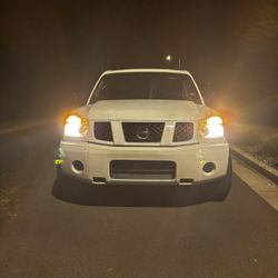 NISSAN TITAN