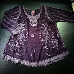 JOHNNY WAS dark purple embroidered eyelet tunic top Small boho summer flowy