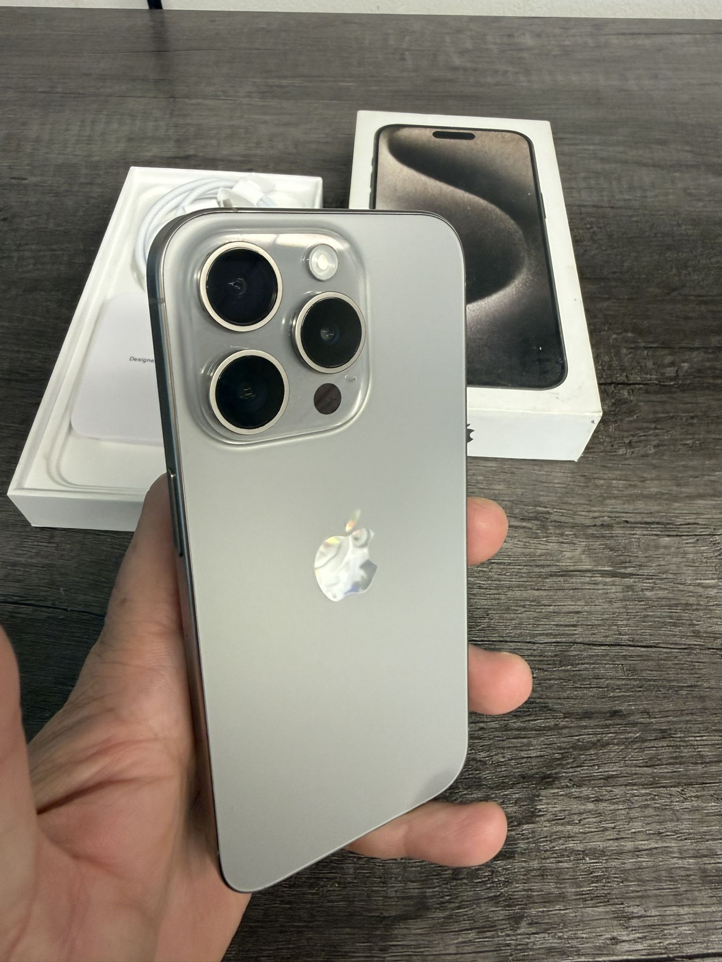 iPhone 15 Pro 512gb Factory Unlocked / Liberado Para Cualquier Companias