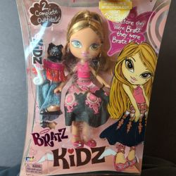Bratz Kidz Series 1 Doll With 2 Outfits -New In Package 
