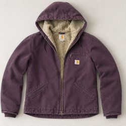 Women’s medium Carhartt jacket in great condition.