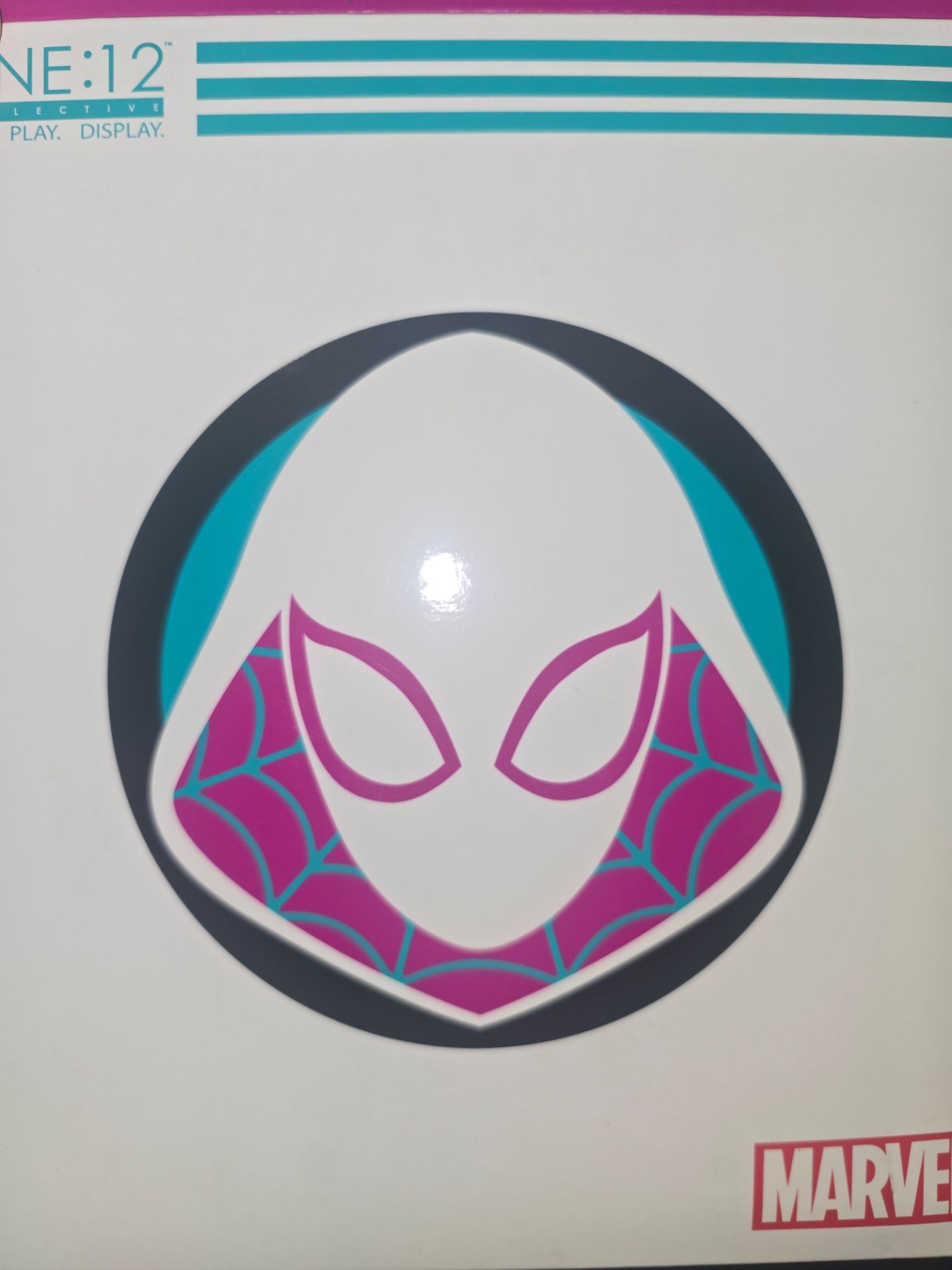 Mezco Spider Gwen Gwen Stacy