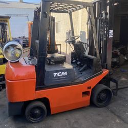 Forklift 