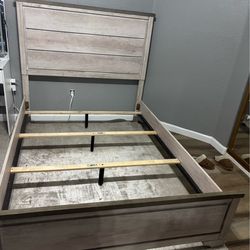 Bed frame size “full”