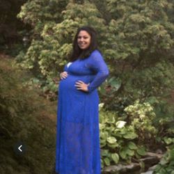 Royal blue lace pregnancy photo shoot dress