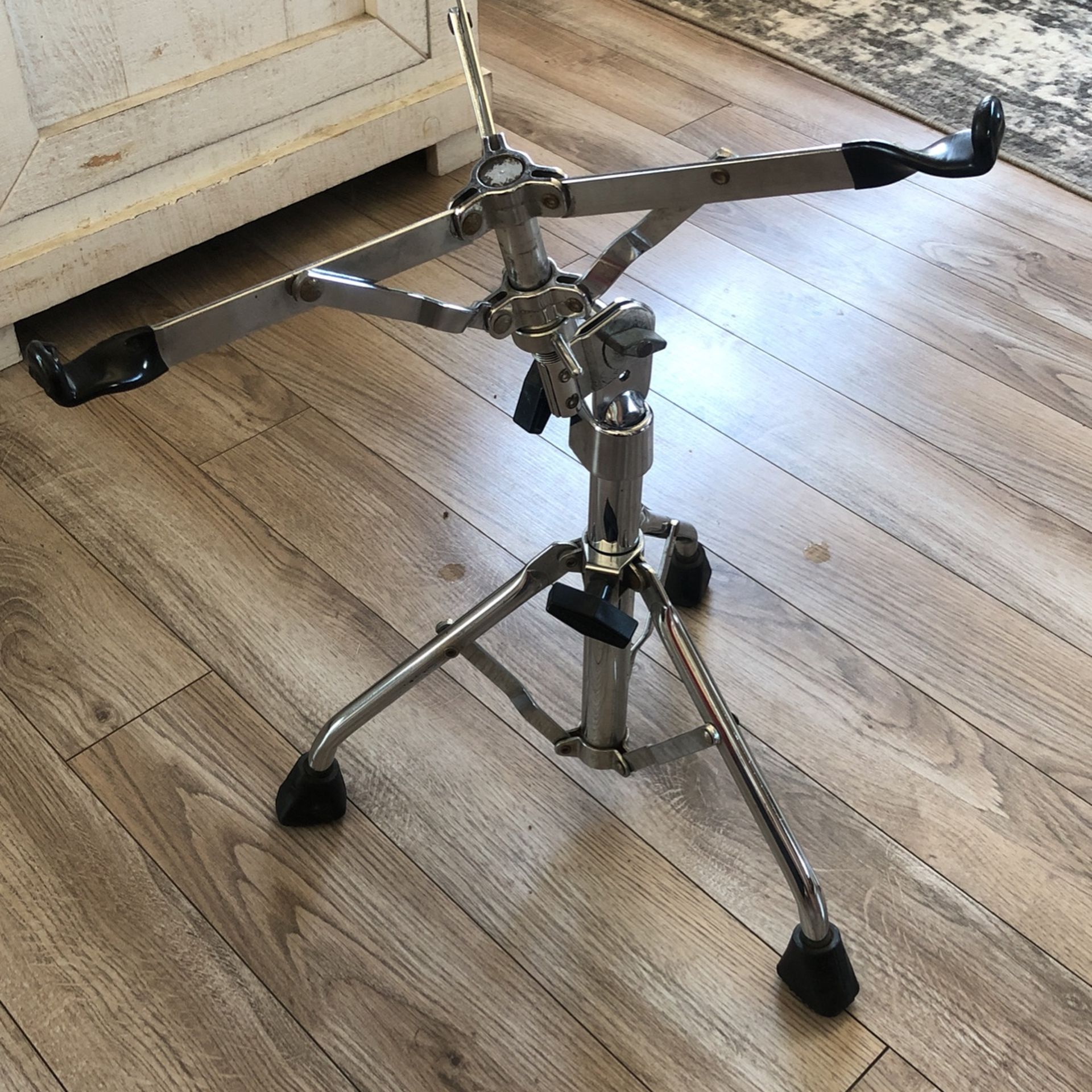 Vintage Ludwig Snare Drum Stand for Sale in Cypress, CA OfferUp