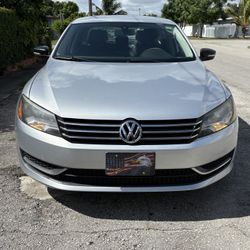 2014 Volkswagen Passat