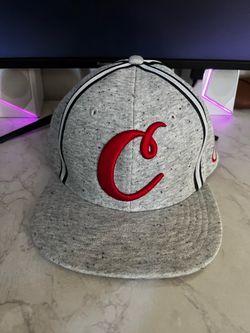 Cookies red and grey hat