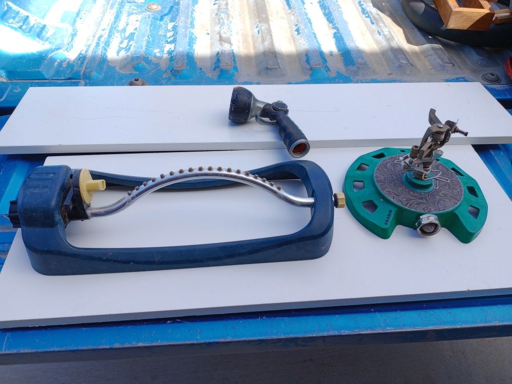 Yard Water sprinklers