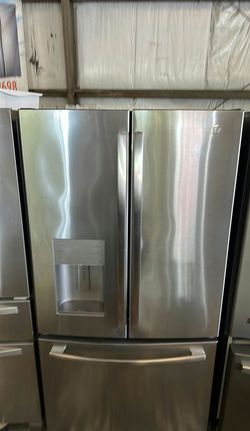 Stainless Steel GE French Door Fridge with Water Dispenser