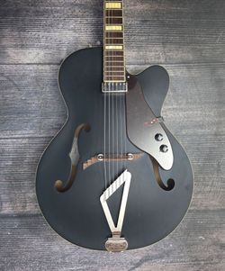 Gretsch synchromatic guitar !! 🎸  $550 or best offer!!