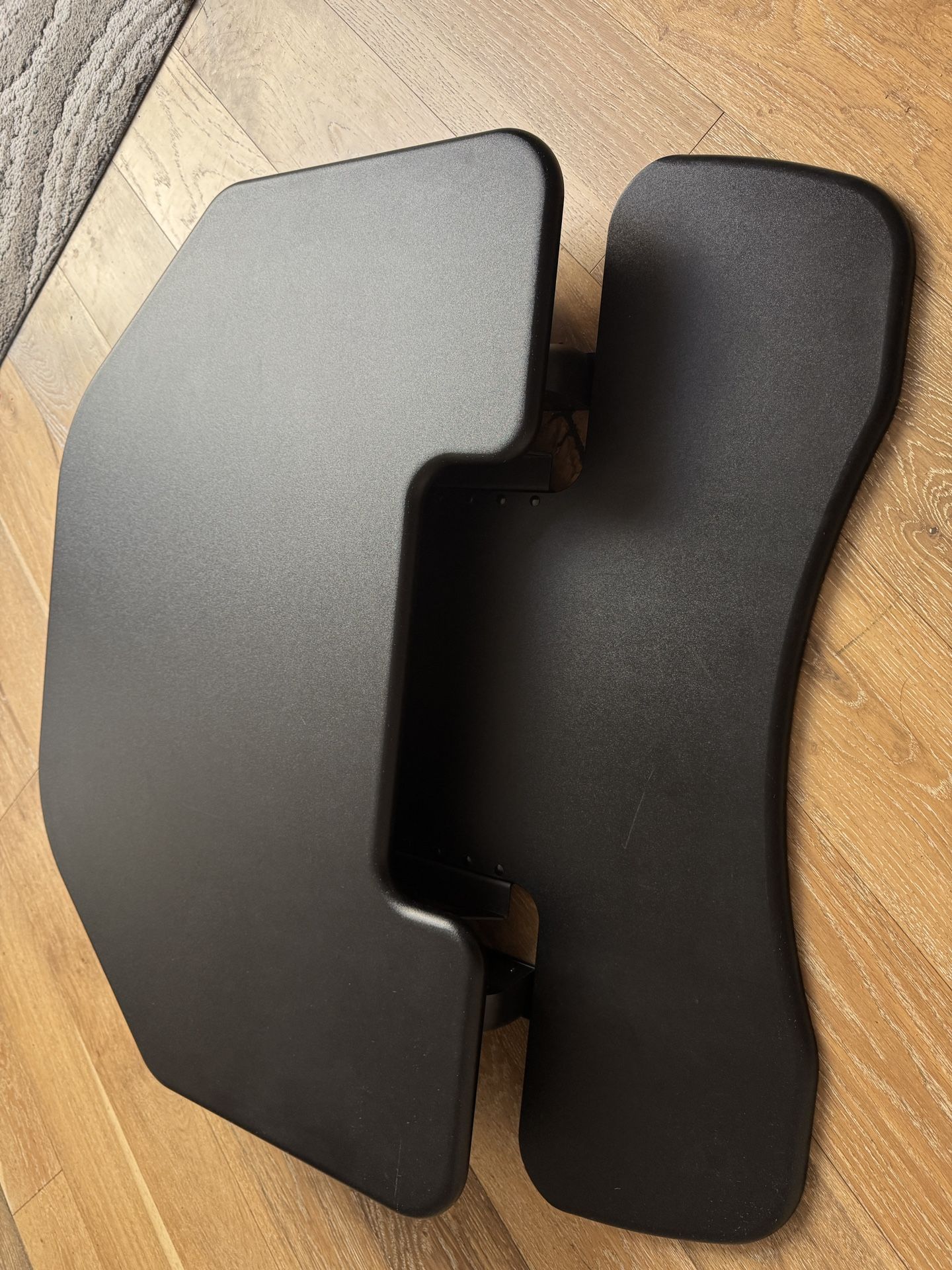 VariDesk Cube Corner 36 – Adjustable Standing Desk Converter