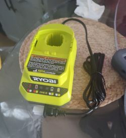 Ryobi Charger