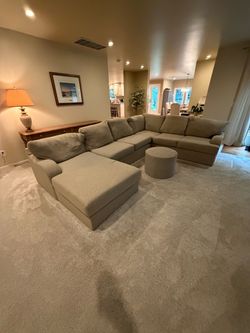 Living Spaces Meyer Sectional