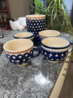Authentic Polish Pottery Bolesławiec Set – 4 Soup/Mug Bowls & Utensil Crock (Blue Star Pattern)