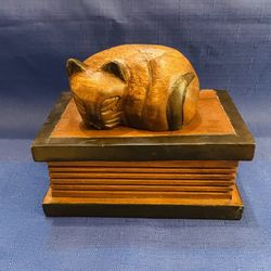  Vintage Hand Carved Sleeping/resting Cat Sitting On Books 