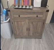 Nice Cabinet Great Condition