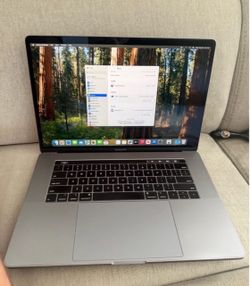 MacBook Pro 15” 2018 Touch Bar , 16gb ram  good battery