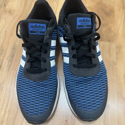 Adidas Cloudfoam Race Sneakers - Men’s size 11.5 - Blue and Black knit upper