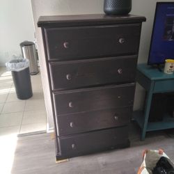 5 Drawer Needs Metal Slides 