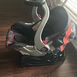 Infant Car seat - Used