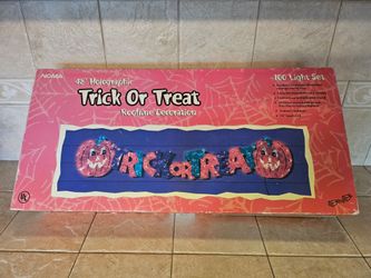 Vintage Halloween Trick or Treat Sign