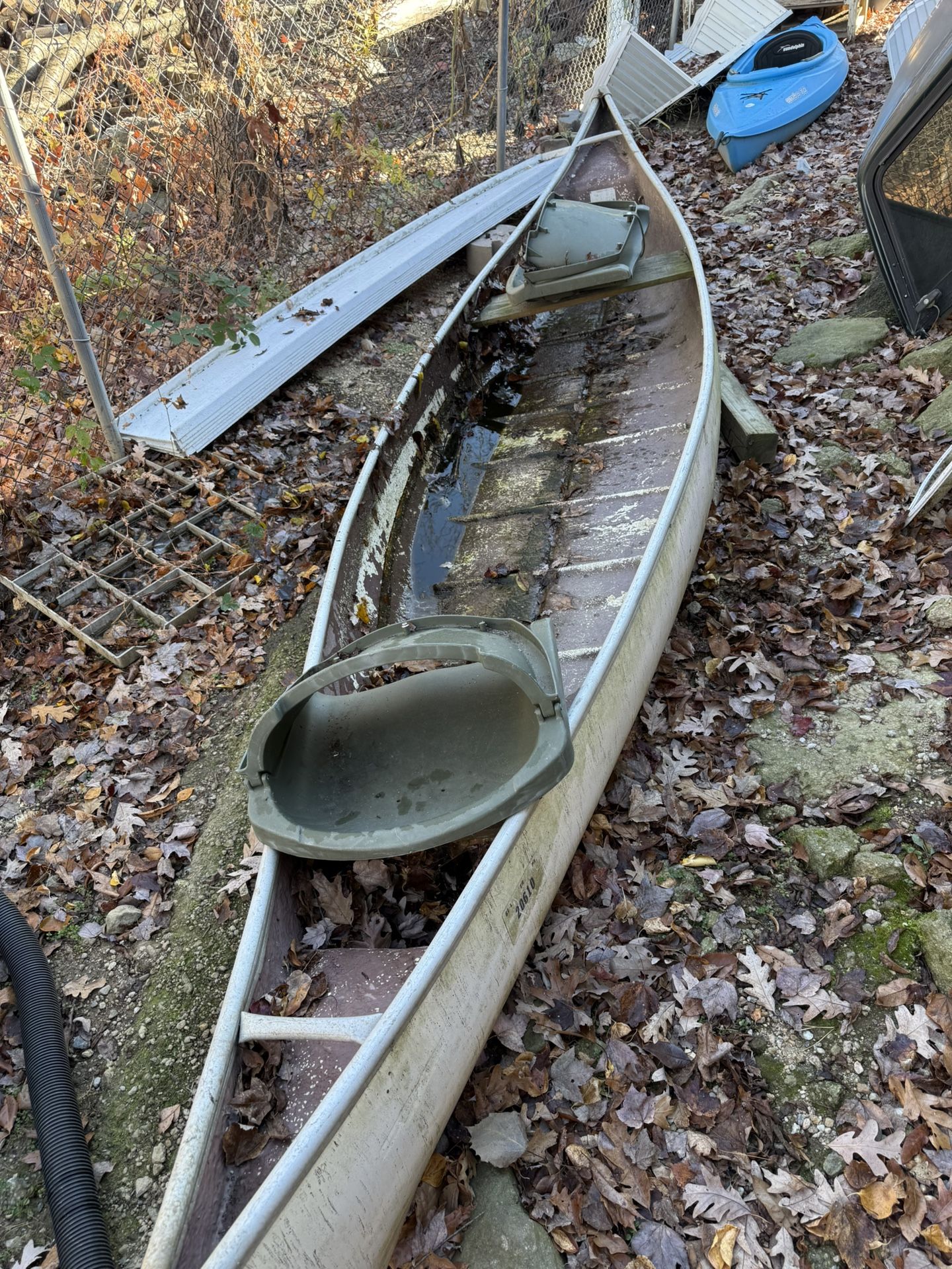Free!! Canoe