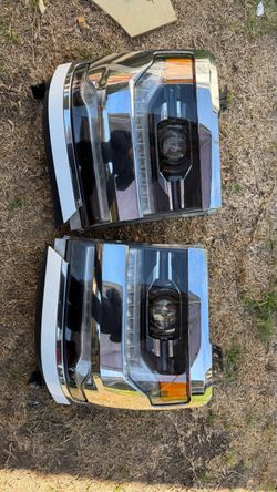 16/18 SILVERADO HEADLIGTHS