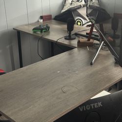 Gaming Desk