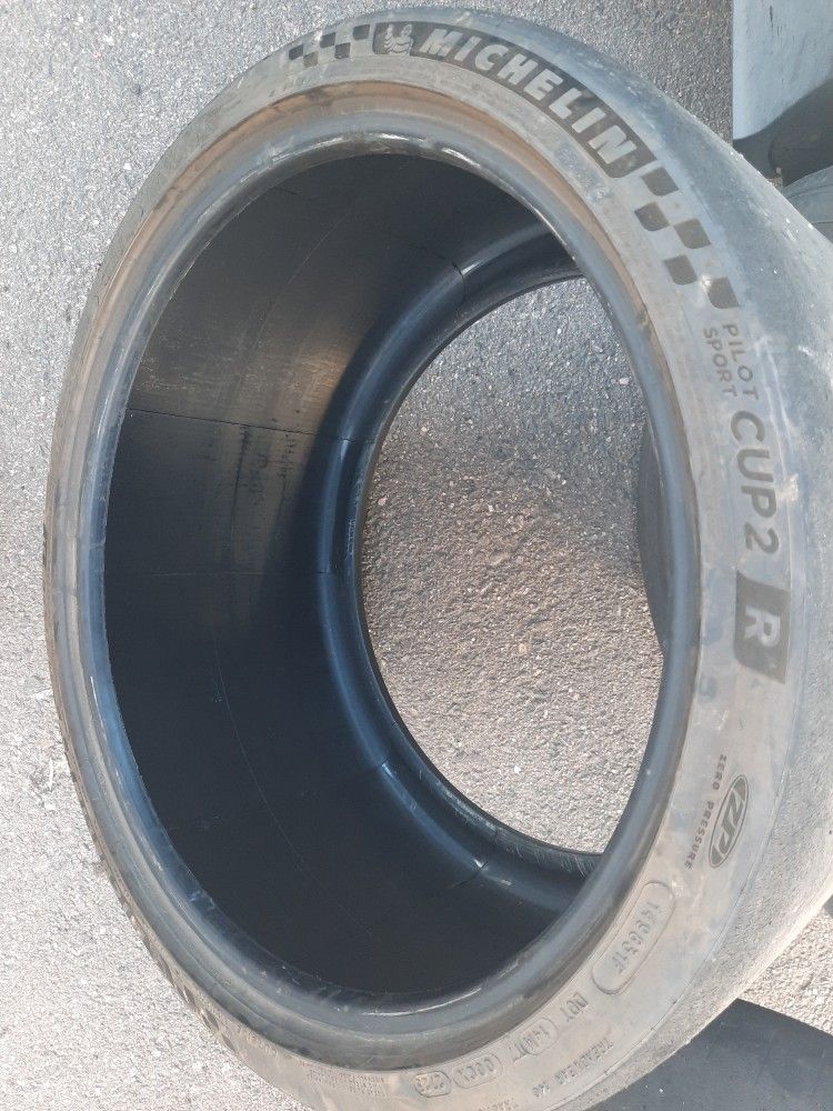 345 25 21 Michelin Pilot Sport Cup 2 R ZP Zero Pressure 345/25ZR21 104Y XL Streetable Track Competition Summer RunFlat Tires