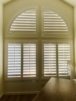 Interior Wood Shutters- Custom, Plantation, Professional Installation, Licensed Company, Window Treatments & Coverings, Persianas De Madera, Espanol