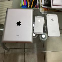 iPhones And iPad For Parts Or Repair 