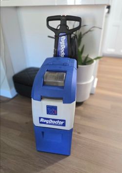 Carpet cleaner
