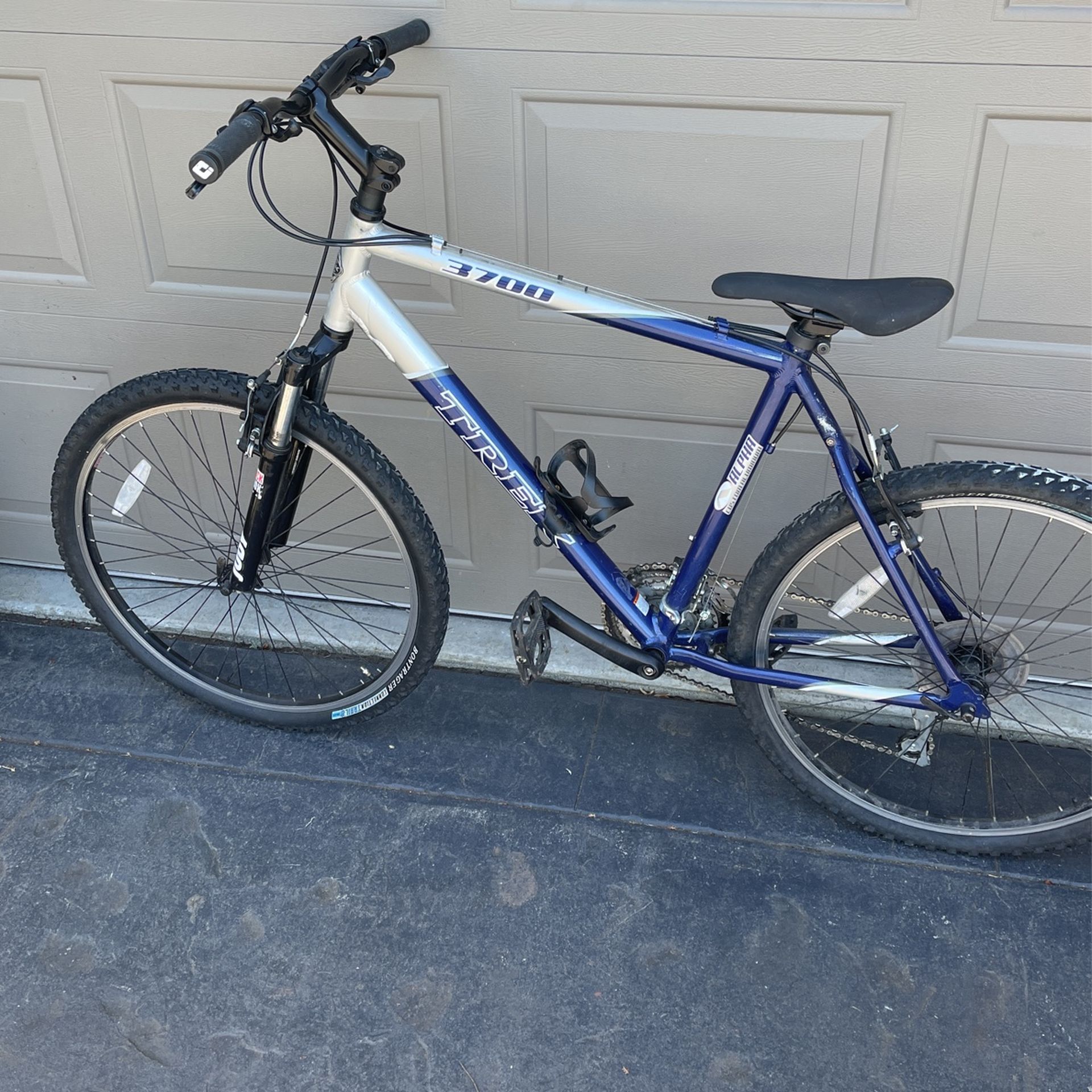 Trek 3700