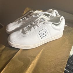 GUESS SPORT SIZE 10 